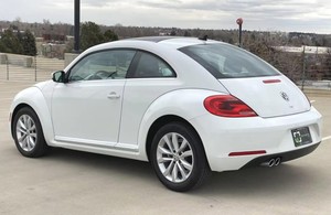 Certificado usado 2015 Volkswagen Beetle Compact Hatchback OEM US Origin 1 año de garantía - Product Image 6