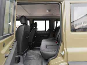 Vehículo Todoterreno 212 BAW 212 T01 Modelo 2024 Edición Mecánica 2.0T - Product Image 6