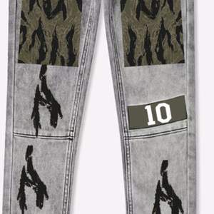 Pantalones Cargo de Mezclilla Personalizados de Alta Calidad para Hombre 2026, Jeans Desgastados de Corte Regular al por Mayor, Fabricante para Adultos - Product Image 4