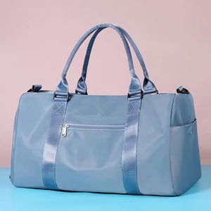 Bolsa Deportiva Rosa 600D de 30-40L con Bolsillo con Cremallera y Correa para el Hombro - Product Image 3
