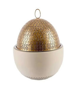 Récipient idéal pour réchauffer les aliments en métal plaqué or élégant pour servir des aliments lors de fêtes et d'événements spéciaux - Product Image 2