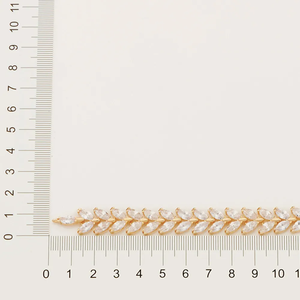 Bracelet Célébration Luxe en Or Plaqué Or 18k avec Diamant pour Femme - Product Image 2