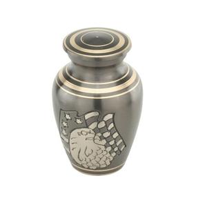 Urne de crémation en métal de Style occidental moderne avec finition en émail noir, motif Floral gravé en or pour usage funérailles - Product Image 3