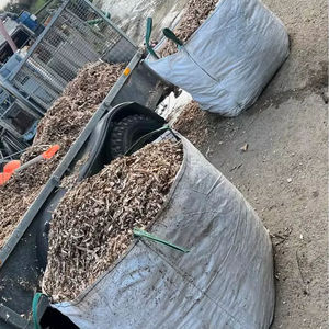 เศษไม้คุณภาพสูงสำหรับผลิตภัณฑ์ที่เกี่ยวข้องกับพลังงานและเยื่อกระดาษ - Product Image 1