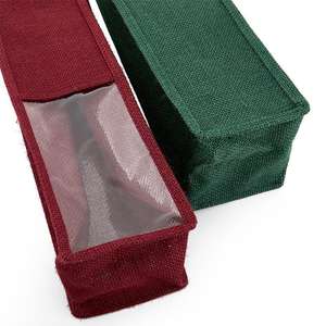 ถุงของขวัญไวน์ทำจากผ้าปอกระเจาพร้อมหูหิ้วไม้ - Product Image 2