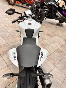 Prix direct usine Nouvelle moto de route CFMOTO 450NK 450cc 6 vitesses avec écran TFT, ABS, certifiée CE, OEM, industrielle, garantie 2 ans - Product Image 3