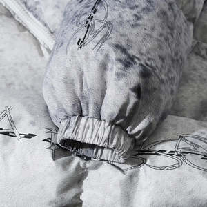 Veste d'hiver rembourrée en coton OEM Vestes à bulles dégradées pour hommes conception personnalisée impression par sublimation complète - Product Image 4