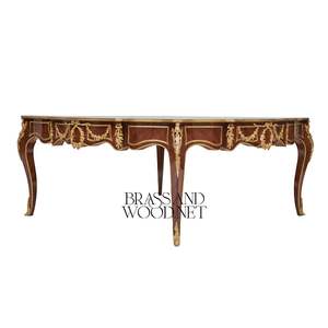 Mesa de Centro de Lujo con Incrustaciones de Madera Intrincadas y Elegantes Detalles de Latón para una Decoración Clásica de Sala de Estar - Product Image 3