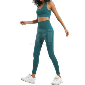 Ensemble de yoga pour femmes de haute qualité le plus vendu dernier style avec motif solide et logo avant Offre Spéciale de gros pour adultes - Product Image 4