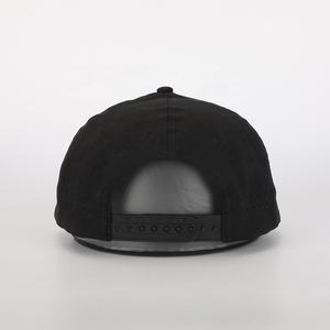 Gorra Snapback personalizada de estilo callejero Sombrero ajustable de ala plana con logotipo personalizado para hombres y mujeres Ropa de moda - Product Image 5