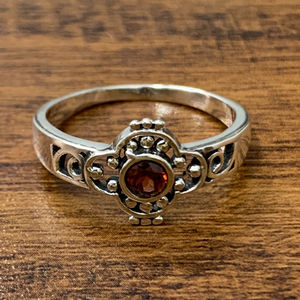 Rose Gold Rhodium Plated 2.7 Grams <b>Garnet</b> Gemstone <b>Ring</b> Fashionable Trendy Inlay Setting Bezel Technology Stylish Bezel for Gift - Product Image 1