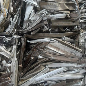 Chatarra de Aluminio 6063 de Alta Densidad - Chatarra de Extrusión de Aluminio Lista para la Venta - Product Image 1