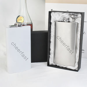 Set de Regalo de Petaca Personalizada para Licor, Petaca de 12 oz a Prueba de Fugas con Embudo, Set de Regalo de Petaca Blanca - Product Image 3