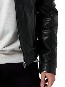 Veste en simili cuir vintage décontractée, col montant en PU uni, fermeture éclair sur le devant, coupe régulière, veste de moto avec poche pour homme - Product Image 2