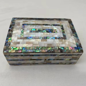 Boîte à bijoux élégante en nacre Coffret cadeau artisanal pour cosmétiques en gros - Product Image 1