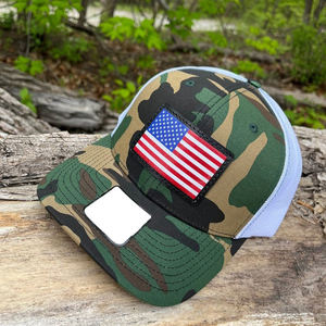 Casquette OEM Usine Casquette de camionneur du Vietnam Impression personnalisée Camouflage Chasse en plein air 6 panneaux Profil intermédiaire Logo personnalisé Écusson - Product Image 5