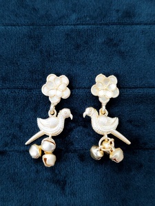 <b>Fashion</b> Gold Parrot Bird <b>Earrings</b> for Women Daily Wear Wholesale - Product Image 2