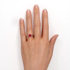 Anillo de Boda Clásico de Plata de Ley 925 con Rubí y Circonita Creados en Laboratorio de 1 Quilate, Regalo para Ella, Joyería de Moda - Product Image 4