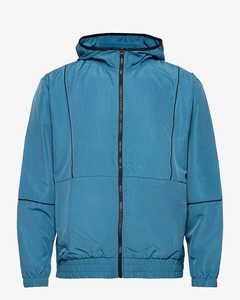 แจ็กเก็ตกันลมมีฮู้ดกันน้ำระดับพรีเมียมสำหรับผู้ชายเครื่องแต่งกายแนวสตรีทสำหรับฤดูหนาวและฝน - Product Image 1