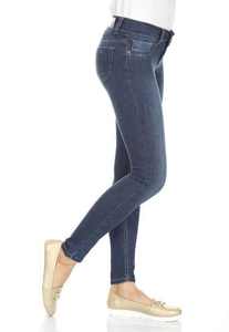 Jean décontracté pour femme en denim extensible, taille haute, respirant, séchage rapide, délavage clair, coupe droite, stock en gros - Product Image 4