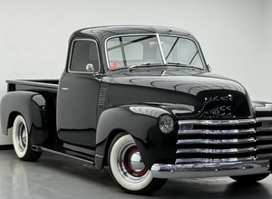 1951 3100 5,7 L 8Cyl1ndeErs 350HP Automático - Product Image 3