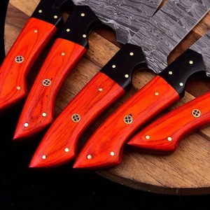 Couteau de chef damas Couteau de cuisine artisanal à manche en bois | Cadeau parfait pour papa Ensemble de cuisine 5 pièces, ensemble de barbecue, avec sac en cuir - Product Image 3