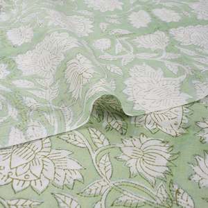 Tela de Algodón Orgánico Verde Oliva con Estampado Floral a Mano, 280 g/m², Popelina Tejida, Suave y Transpirable para Textiles del Hogar, Hilo Peinado - Product Image 1