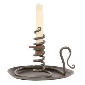 Luxury Scroll Design Chamber Stick Candle Stand One Pillar Candle Holder for Home Decoration Candle Holder