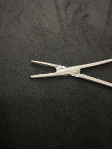 Portaagujas de Acero Inoxidable de Alta Precisión y Durabilidad BSZ SURGICO, Juego de Instrumentos Quirúrgicos Manuales de Clase II para Sutura de Primeros Auxilios - Product Image 6