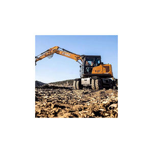 Excavadora de ruedas con caja, máquina resistente y duradera construida para trabajos de construcción de excavación urbana y paisajismo - Product Image 2