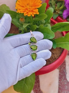 Colgante de Peridoto, Piedra Preciosa, Plata de Ley 925, Joyería Hecha a Mano, Regalo de Piedra Natal de Agosto para Mujer - Product Image 4