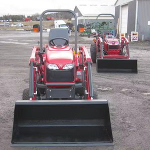 Tracteur Massey Ferguson GC1705 neuf avec goupille de chargeur à fixation rapide sur le support de seau Garde de grille de direction assistée - Product Image 1