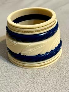 Brazalete de Perlas de Resina Multicolor Hecho a Mano para Mujer, Elegante y Moderno, con Diamantes de Resina, Color Naranja Natural, Accesorio de Moda para Aniversarios - Product Image 5