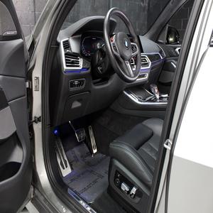 BMW X5 M 2023, el Más Vendido, Paquete Tecnológico M, Motor V8 Twin Turbo de 4.4L, 600hp, 553ft, Transmisión Automática de 8 Velocidades con Modo Deportivo - Product Image 4