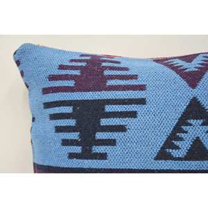 Almohada de lana de lujo azul Diseño geométrico de 16x24 pulgadas con patrón de hojas bordadas vintage Ropa de cama tejida y suave - Product Image 2