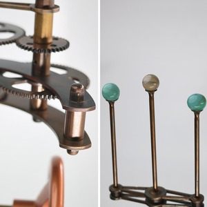 Sistema Solar de latón de alta calidad Orrery modelo educativo Planet Motion con engranajes de metal de precisión disponibles para precio de exportación - Product Image 6