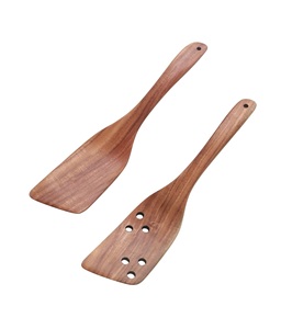 Ensemble de 2 spatules en teck, tourneur fendu en bois à long manche, ustensiles de cuisine résistants à la chaleur antiadhésifs (éclaboussures de pente) - Product Image 1