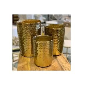 ชุดกระถางต้นไม้โลหะทุบสำหรับตกแต่งบ้าน3ชิ้นดีไซน์มาตรฐานสำหรับสวนระเบียงสวน - Product Image 1