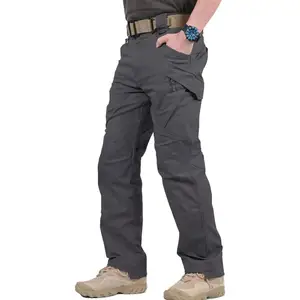Bir küçük iç cebi ile cepler koyu gri taktik pantolon iki büyük arka taktik savaş pantolon