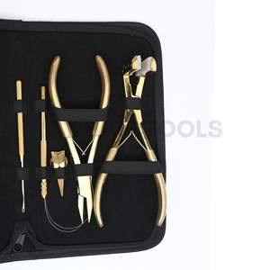 Kit d'outils pour extensions de cheveux de salon comprenant une pince à sertir plate, une pince à deux trous, une boucle de traction, une aiguille, un peigne à queue de rat - Product Image 4
