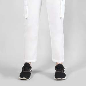 Pantalon cargo d'extérieur pour femme-élégant et pratique-idéal pour la randonnée, le camping et l'usure quotidienne - Product Image 6