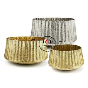 Venta caliente exquisito acabado de metal aluminio con textura florero conjunto diseño único para el hogar jardín decoración de la boda - Product Image 1