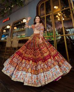LAUNCHING NEW NAVRATRI SPECIAL Zain Exports LEHENGA CHOLI DUPATTA <b>FABRIC</b> HEAVY BUTTER <b>SILK</b> REAL MIRROR WORK REVERSERBLE CASUAL - Product Image 2