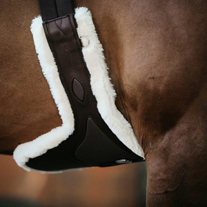 Sangle de selle équestre avec peau de mouton - Product Image 3