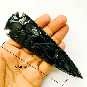 Venta al por mayor de punta de flecha tallada de obsidiana negra natural de 6 pulgadas Kinggems, ágata elegante, regalo de amor para el hogar y negocios, Feng Shui - Product Image 1