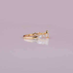 Anillo de compromiso de moda de oro de 14 quilates para mujer, diseño hecho a mano, ajuste de bisel de diamante de corte Marquesa cultivado en laboratorio, IGI para regalos de fiestas - Product Image 5