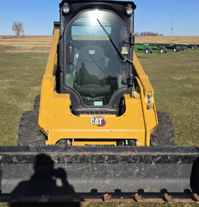 Cargadora Compacta CAT 262D3 con Cucharón Delantero, Maquinaria de Construcción Compacta, Motor y Caja de Cambios Automáticas, Precio Bajo, en Stock - Product Image 2