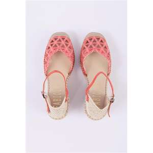 Alpargata cerrada con punta en cuña - Product Image 4