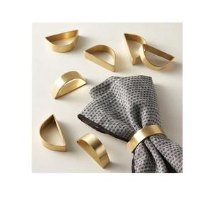 Accesorios de mesa Anillo de servilleta de metal Anillo de servilleta de perla de Primavera de boda Anillo de Mantel de boda - Product Image 6