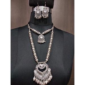 Jeweljunk 1112821 Glass Beads Rhodium Plated Navratri Necklace Set <b>Fashion</b> <b>Jewelry</b> for Women - Product Image 1